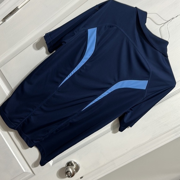 Titans pullover shirt - Picture 6 of 10